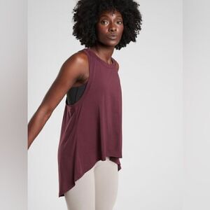 Athleta Essence Relaxed High Low Athleisure Tank Size Small Antique Burgundy EUC